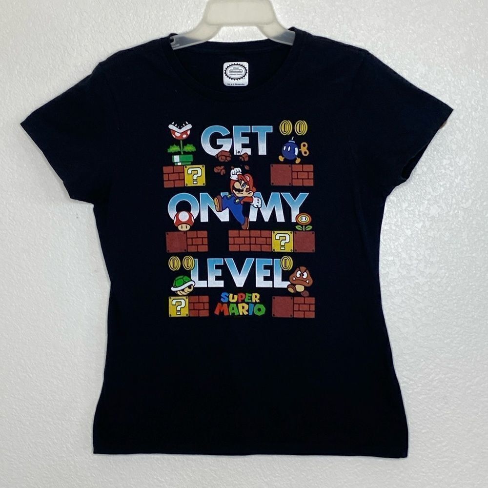 NINTENDO Super Mario “Get On My Level” Women’s Black T Shirt